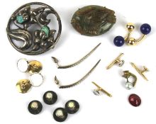 An assortment of jewellery.