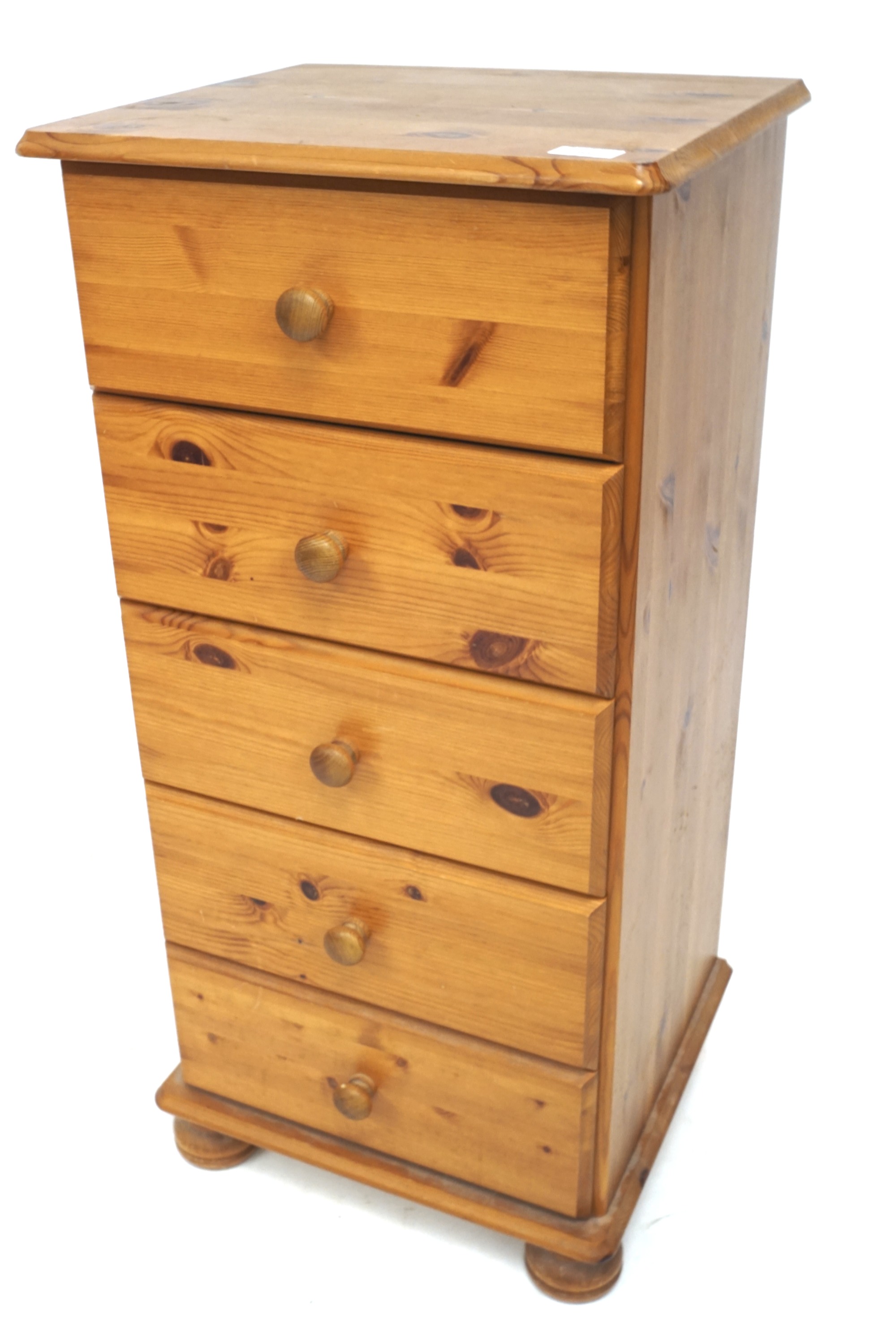 A contemporary pine chest of drawers. - Image 2 of 2