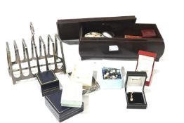 An assortment of silver, white metal and jewellery.