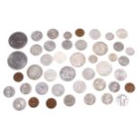 A quantity of 20th century USA coinage. Including silver half dollars and quarter dollars.