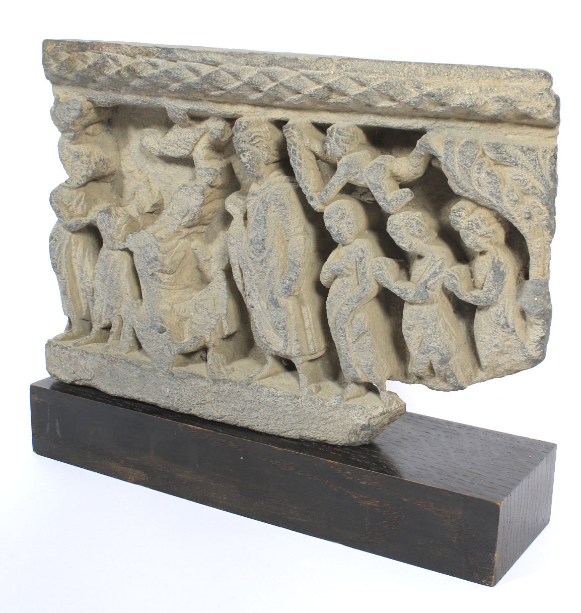 A Gandharan schist wall frieze, possibly 2nd century. - Image 2 of 3