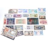 Quantity of world 20th century circulated banknotes.