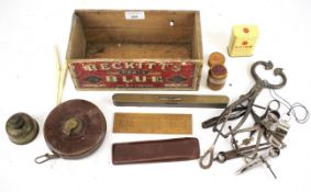 A 'Reckitt's Blue' box of assorted collectables.