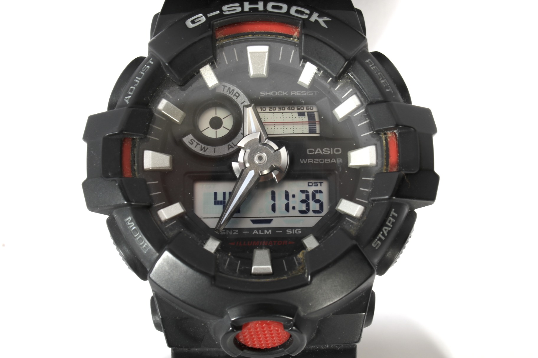 A modern Casio G-Shock WR20BAR wristwatch. - Image 2 of 2