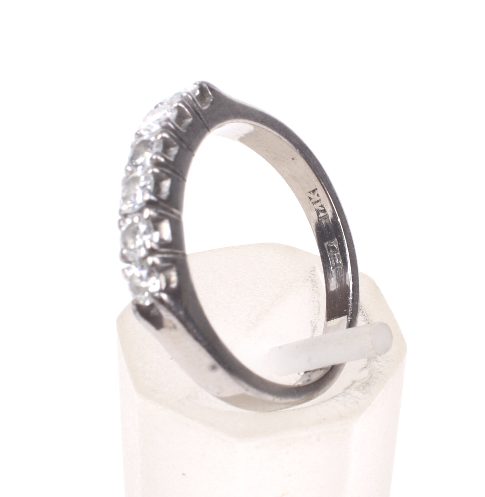 A diamond six stone ring. The round brilliants approx. 0. - Image 4 of 4