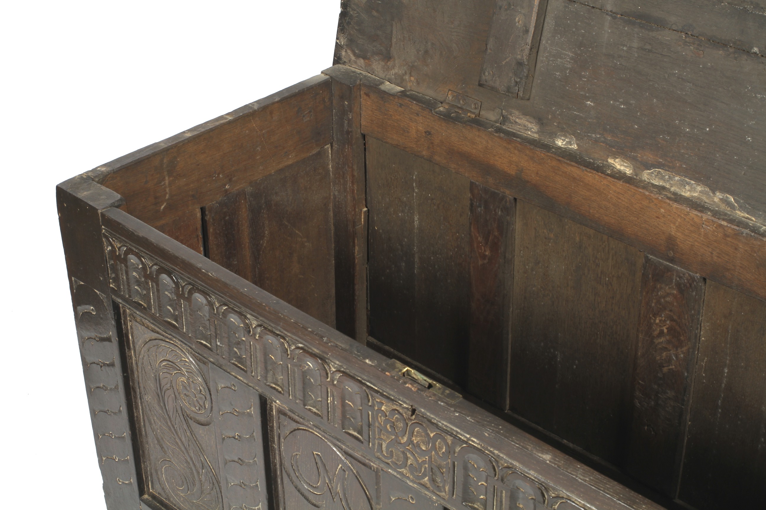 Late 17th century oak coffer. - Image 2 of 2