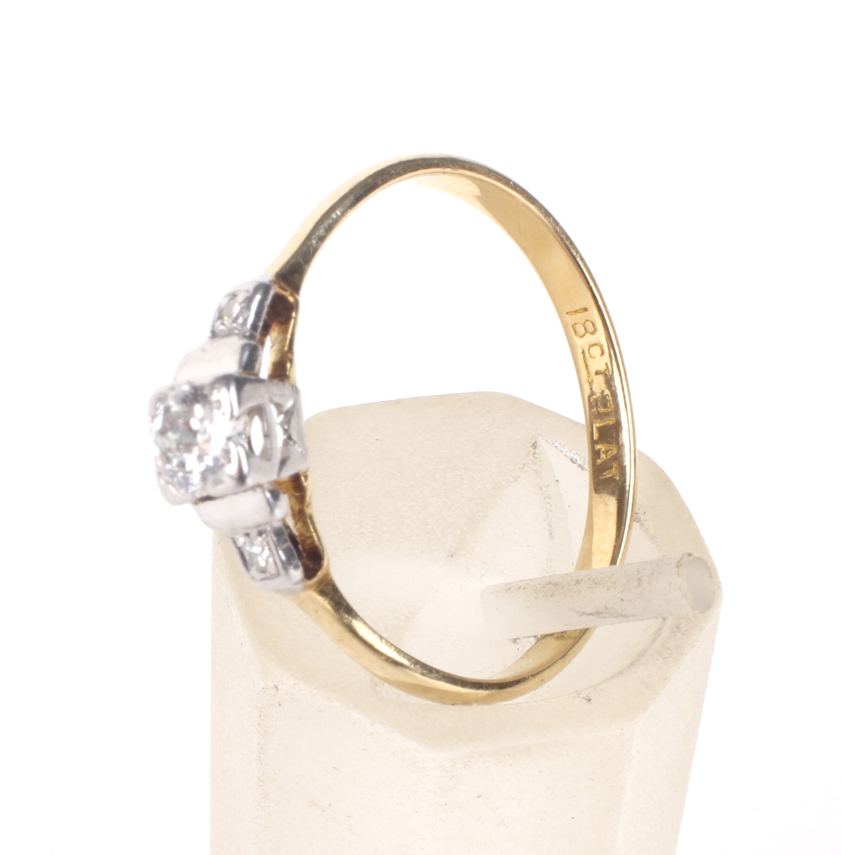 An Art Deco gold and diamond ring. The central early modern round brilliant approx. 0. - Image 4 of 4