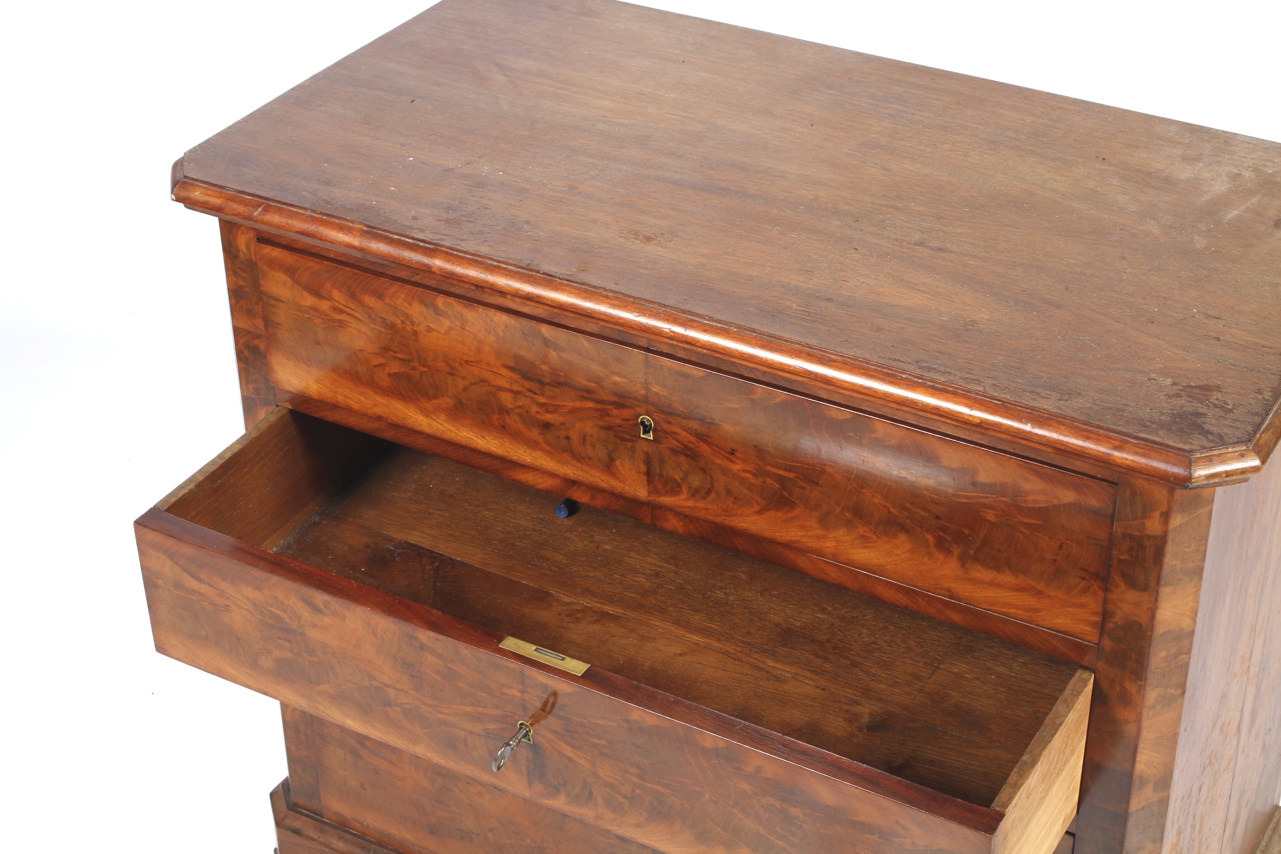 19th century Continental mahogany commode with four flame mahogany veneered drawers. L90cm x D48. - Image 2 of 2