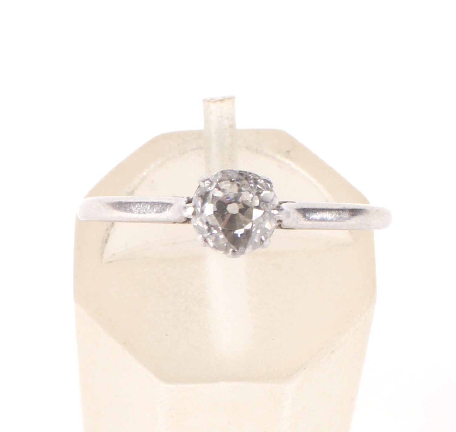 An early 20th century platinum and diamond solitaire ring. - Image 2 of 3
