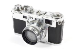 A Nikon S2 35mm rangefinder camera. With Carl Zeiss Jena 50mm 1:1.