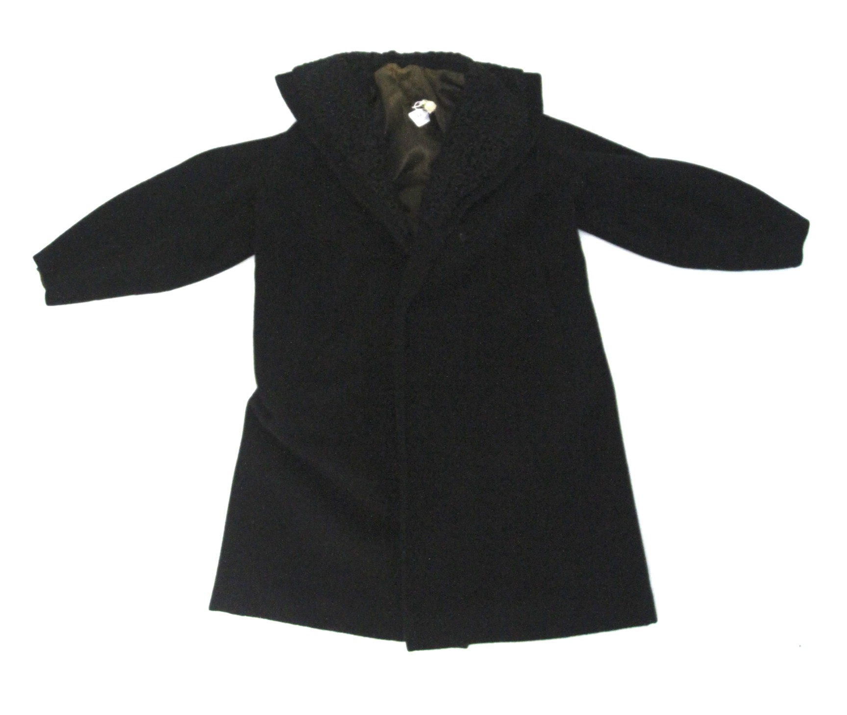 A vintage ladies black coat. - Image 2 of 3