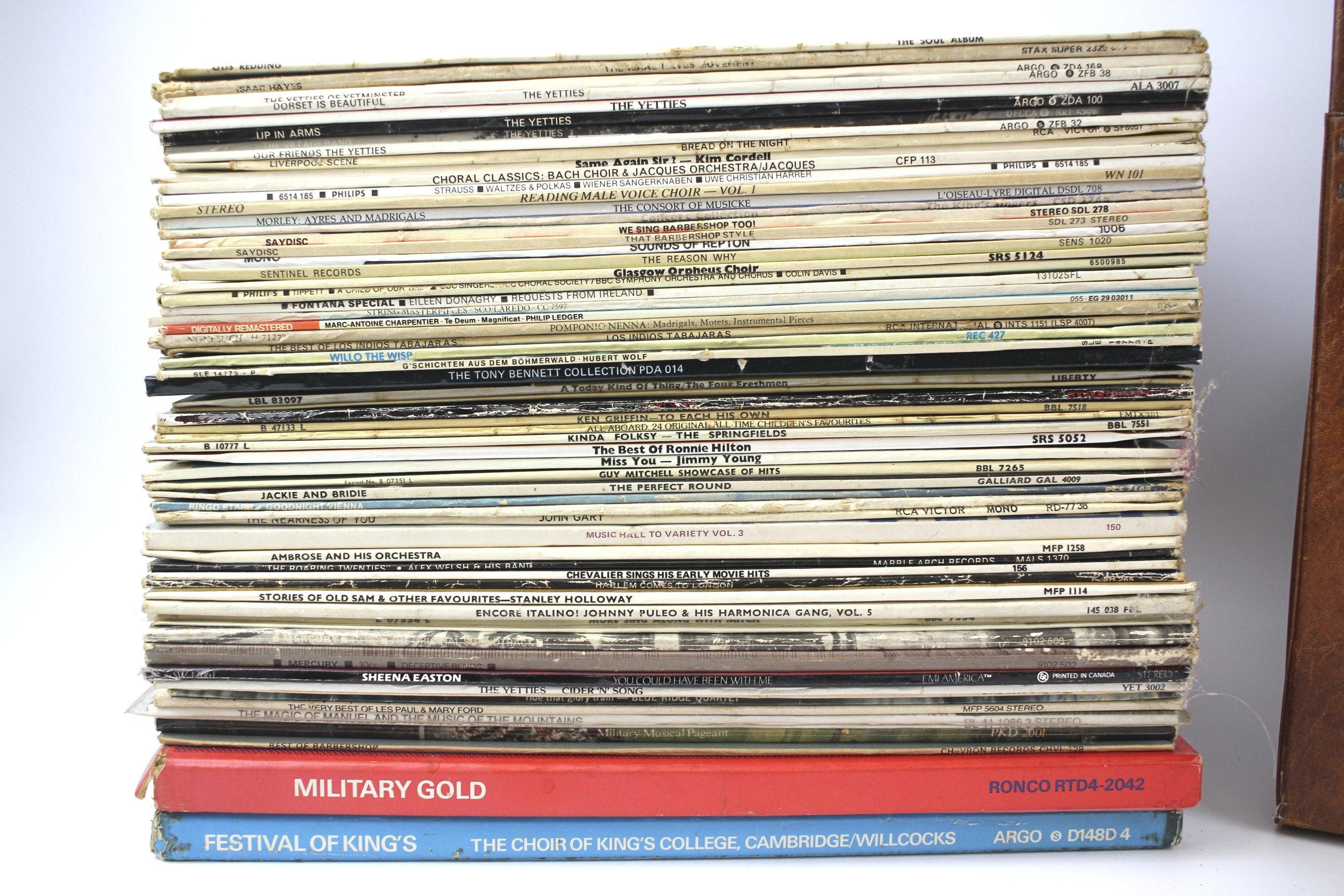 A large quantity of vintage vinyl records and albums. - Image 2 of 2