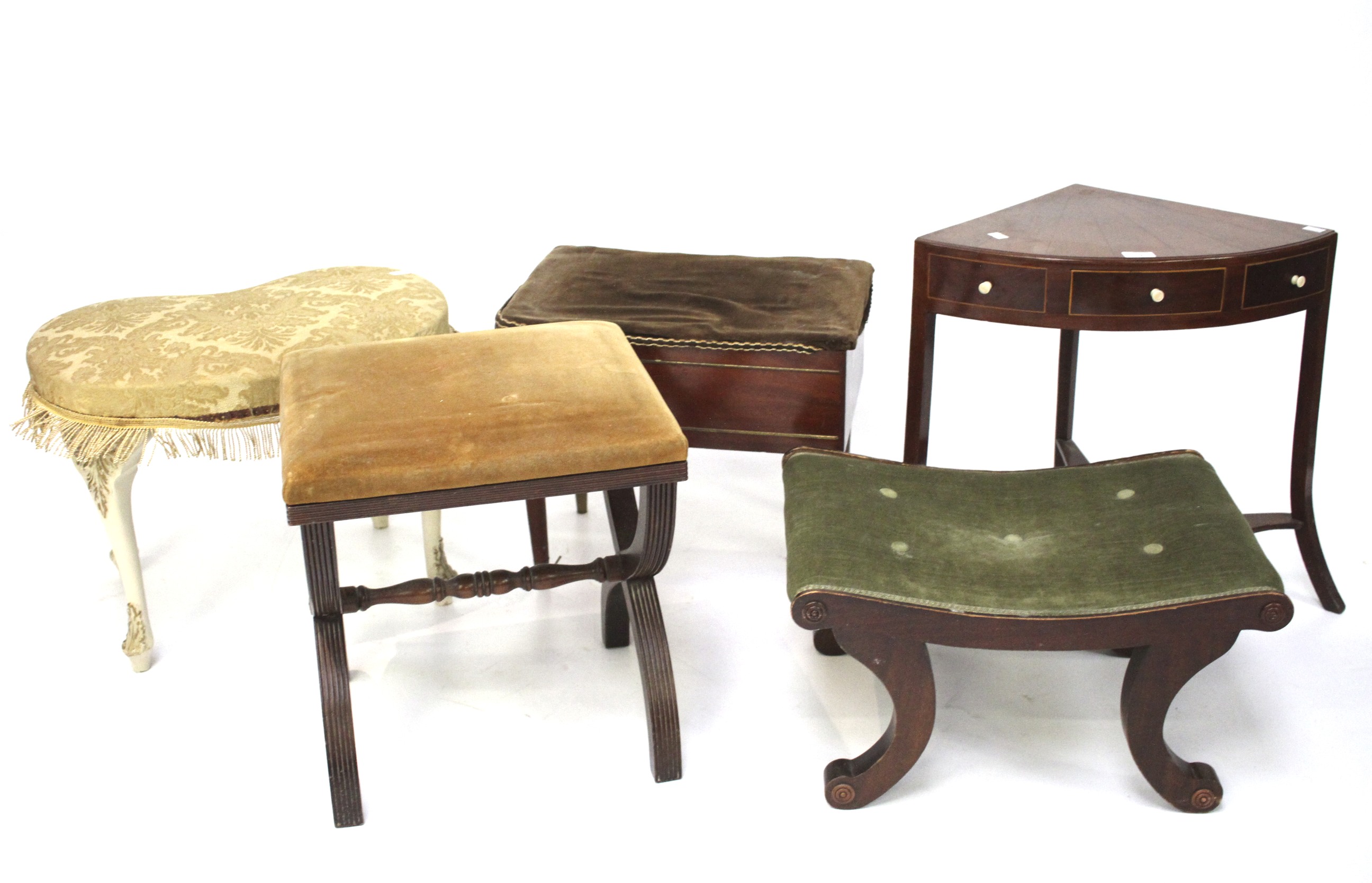 An assortment of furniture.
