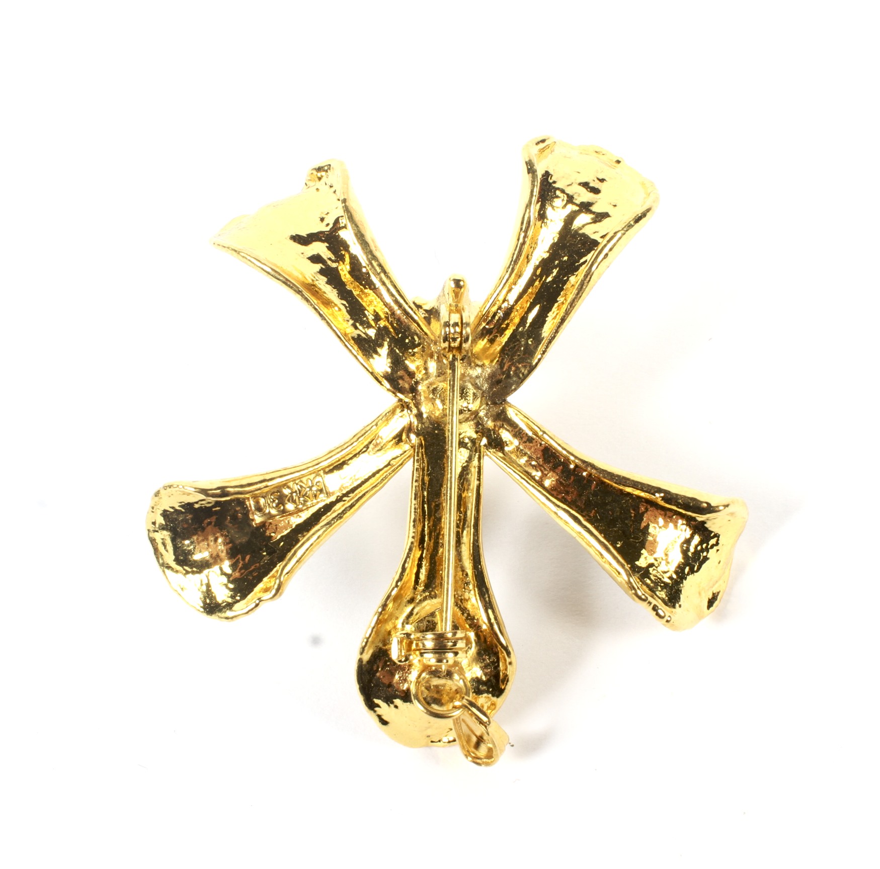 A Far Eastern gold-plated 'Black Orchid' brooch/pendant. Marked 'Risis 3C', approx. - Image 2 of 2