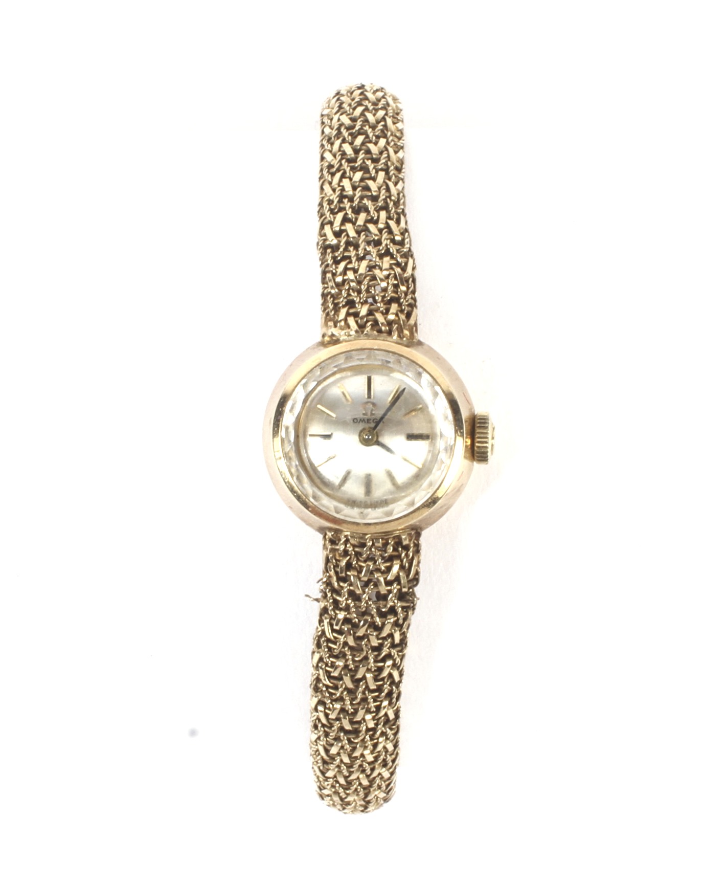 A mid-century ladies 9ct gold Omega wristwatch. - Image 2 of 4