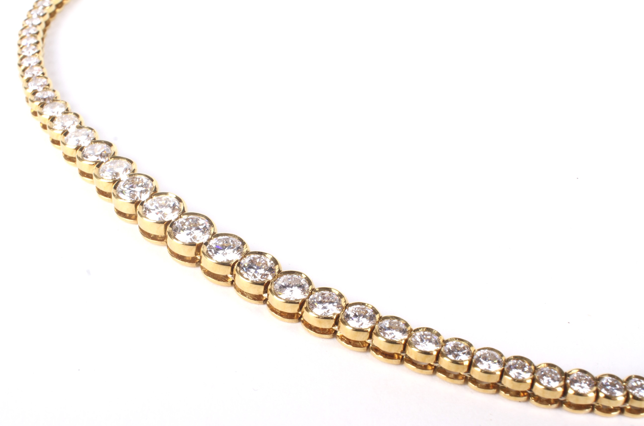 A Continental gold and diamond necklace. The 71 round brilliants graduated approx. 4.5mm-2. - Image 2 of 2