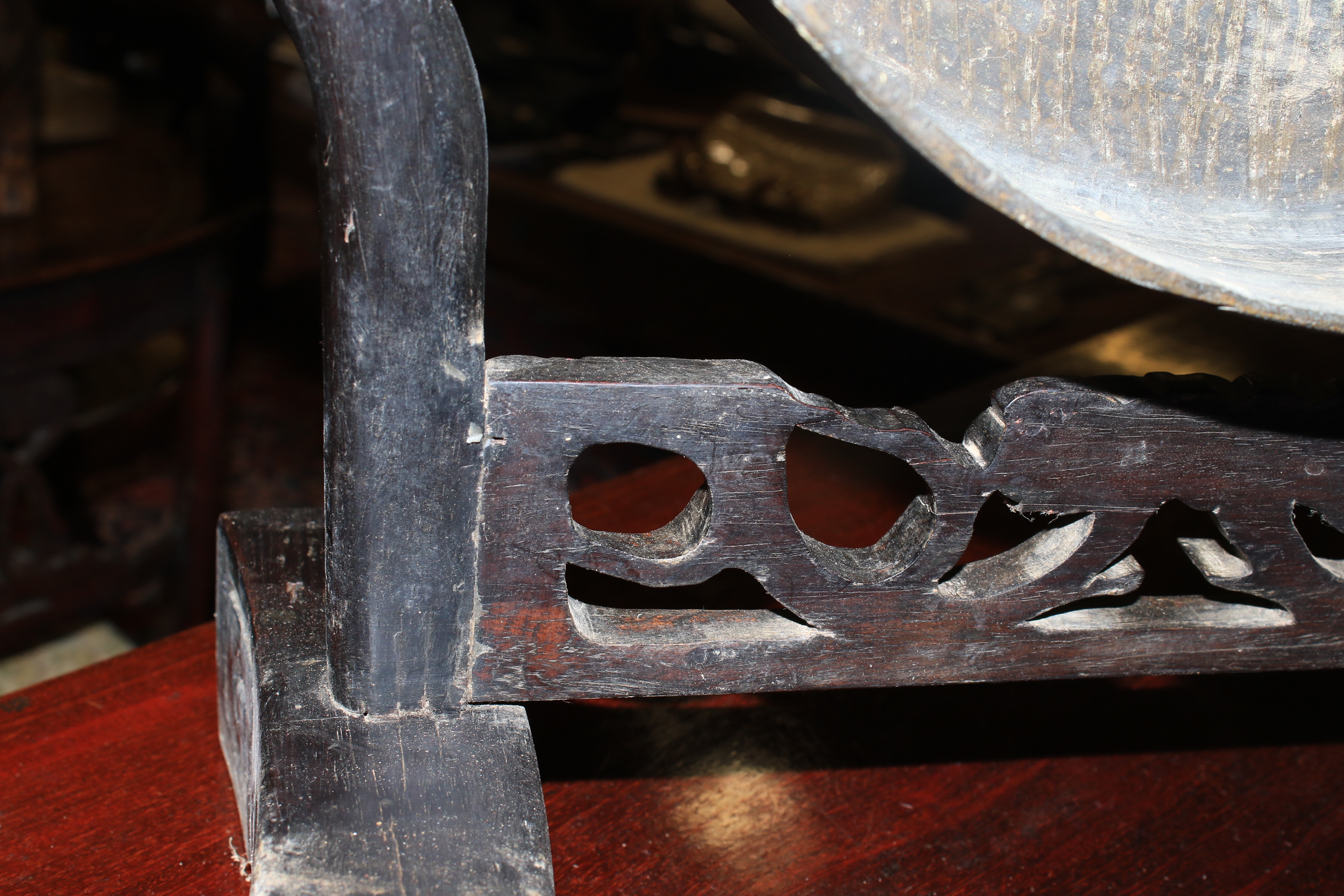 A Chinese gong raised on a carved ebonised stand. - Image 8 of 18