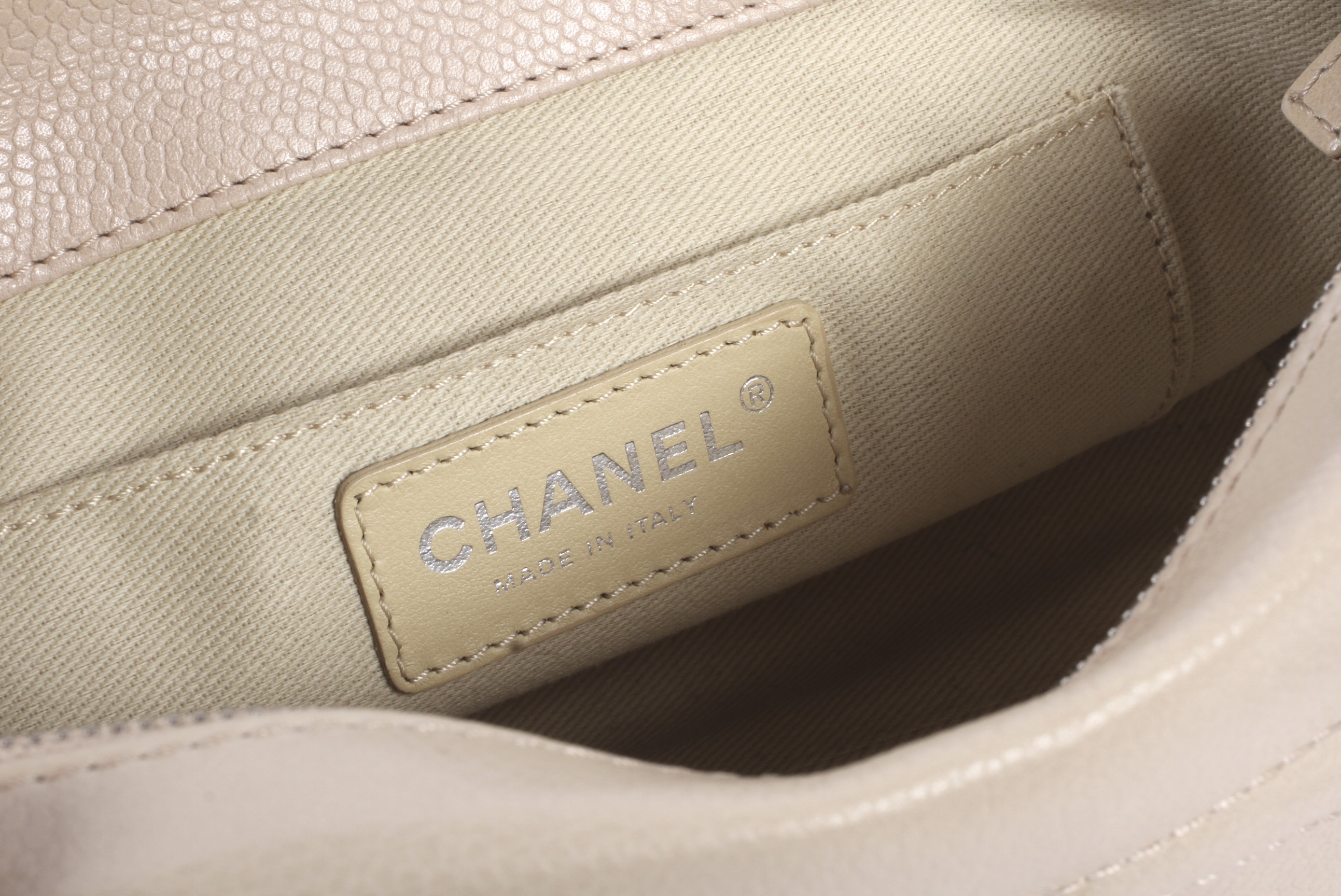 A Chanel nude leather handbag. - Image 3 of 4
