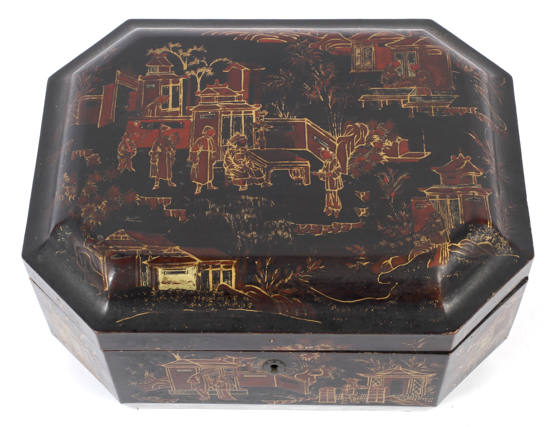 A Lacquered elongated octanganal wooden Chinoiserie decorated tea caddy. - Image 2 of 3