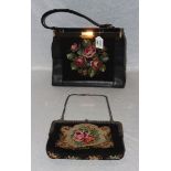 Damenhandtasche mit 800 Silberbügel und floraler Gobelinstickerei, 20 cm x 24 cm, und