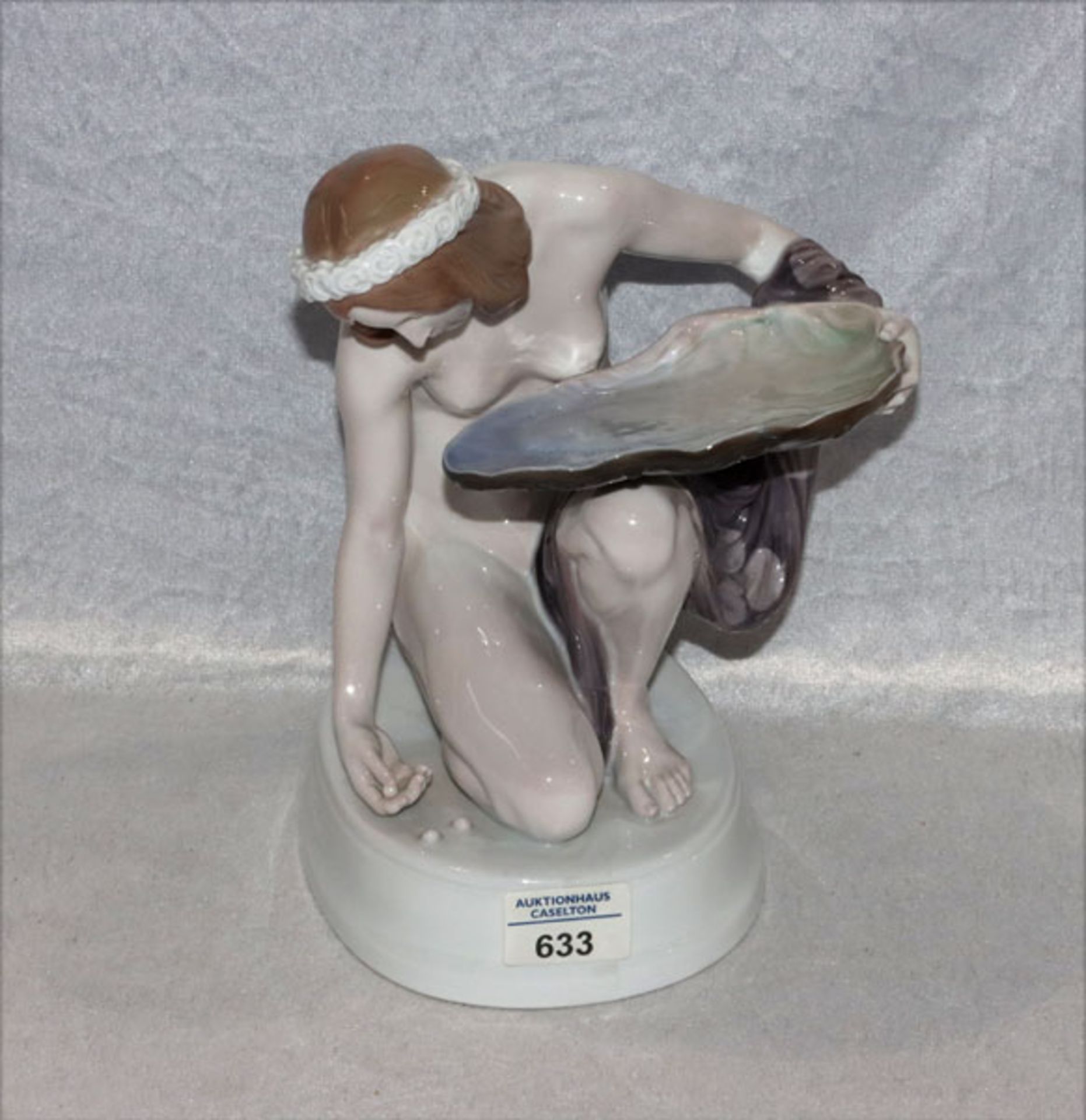 Rosenthal Porzellanfigur 'Perlensucherin', Entwurf Karl Himmelstoss 1917, Modell-Nr. K446,