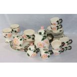 Villeroy & Boch Kaffee-Geschirrteile, Dekor Wildrose, Kaffeekanne, Milch und Zucker, 6 Kuchenteller,