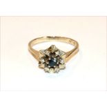 14 k Weißgold Ring mit Safir und 6 Diamanten, zus. 0,2 ct., Gr. 60, 4 gr.