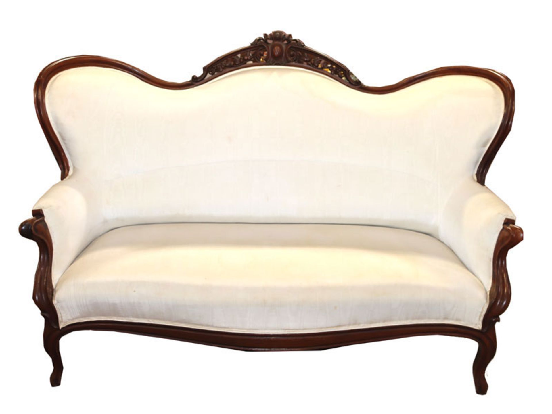 Wiener Barock Sofa, geschwungener Hozrahmen, gepolstert und weiß bezogen, H 115 cm, B 167 cm, T 54