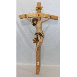 Holzkreuz mit gefaßtem Korpus Christi, H 98 cm, B 54 cm, leichte Farbablösungen