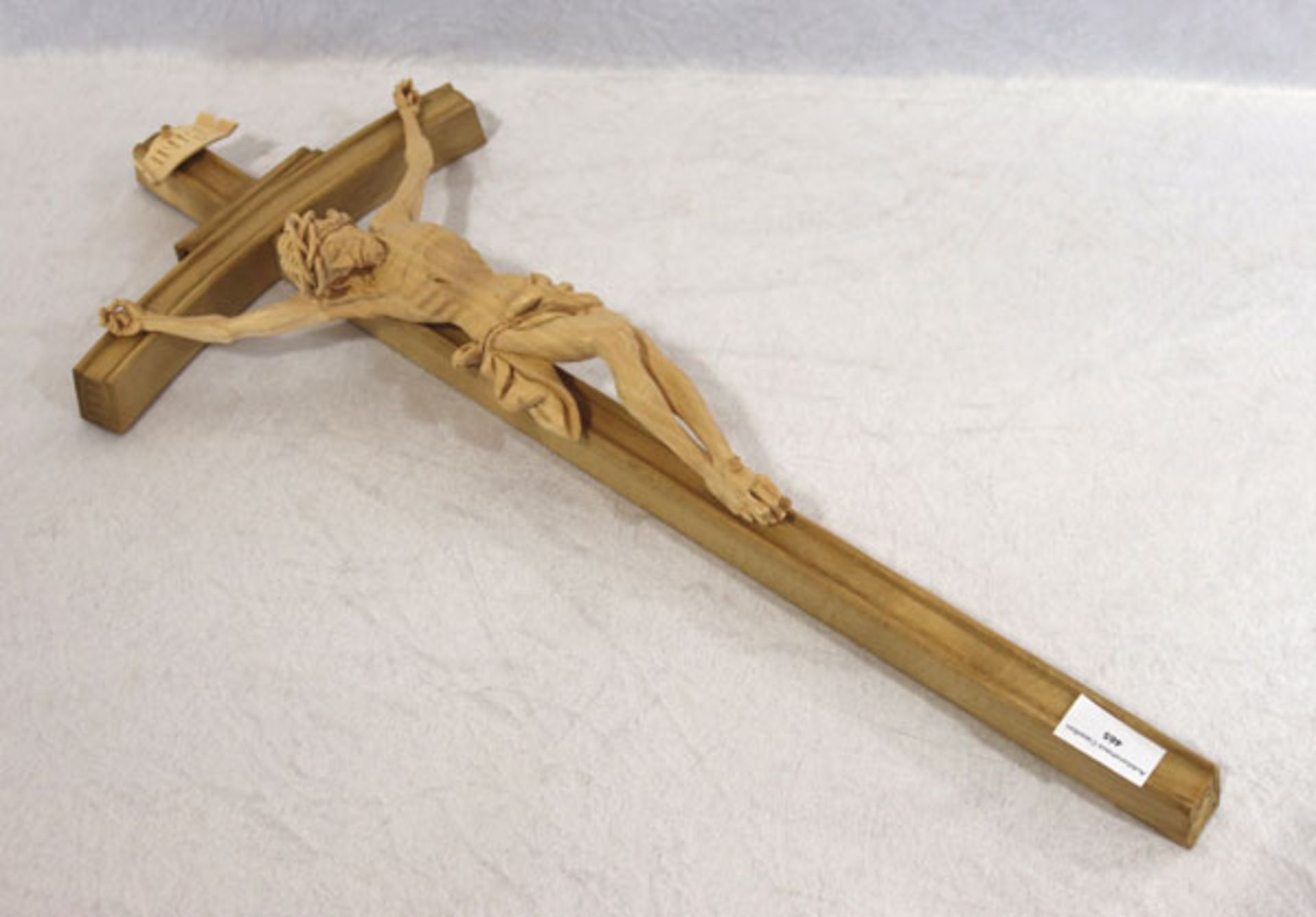 Holzkreuz mit geschnitztem Korpus Christi, H 60 cm, B 26 cm