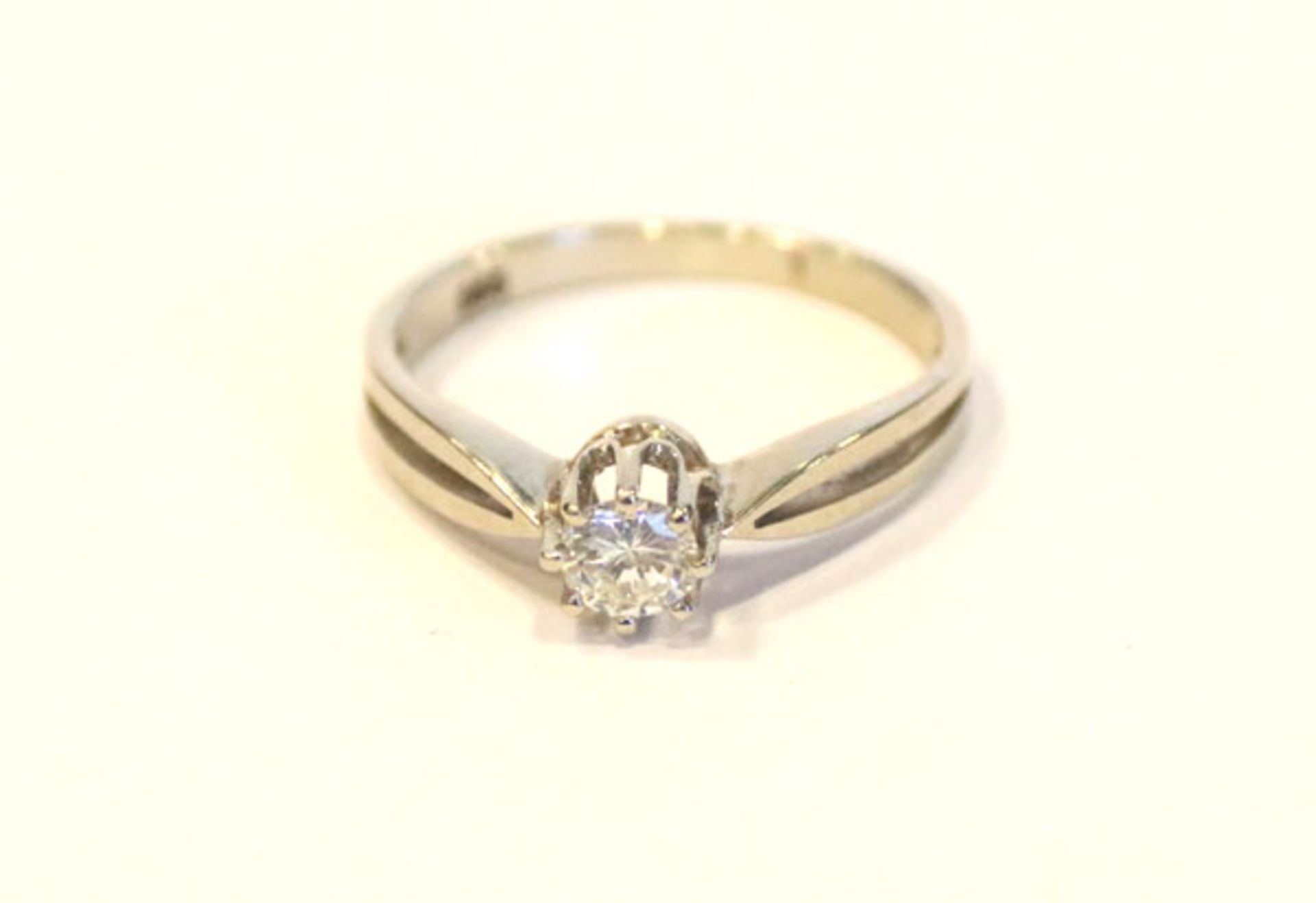 14 k Weißgold Ring mit Diamant, ca. 0,25 ct., Gr. 50