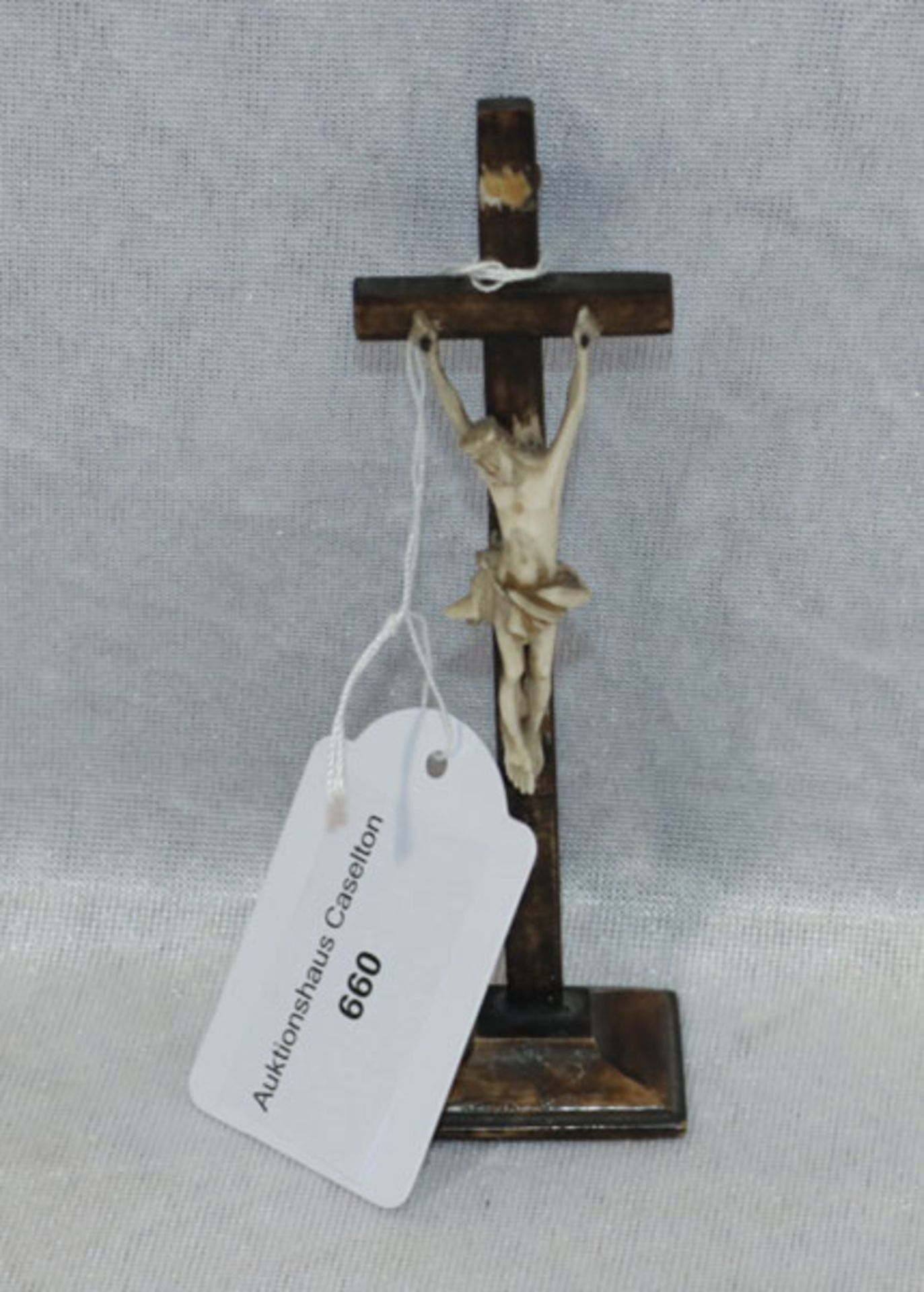 Miniatur Standkreuz, Holz mit Bein Korpus Christi, H 11,5 cm, B 3,5 cm, INRI fehlt,