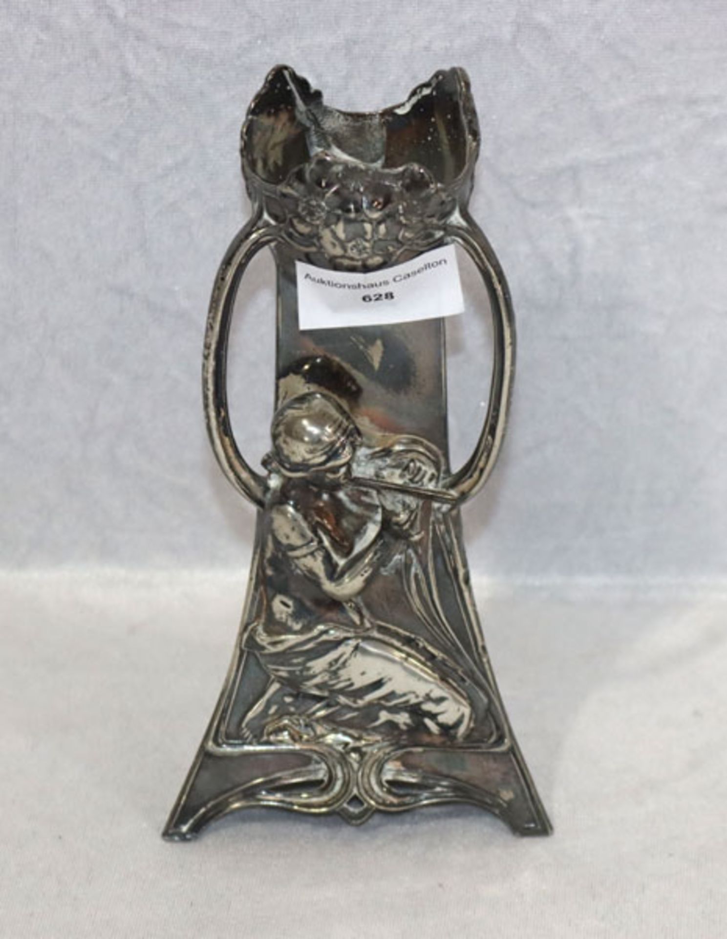 Jugendstil Vase mit figürlichem Halbrelief, Zinn/versilbert, H 19 cm, rückseitig verkratzt/