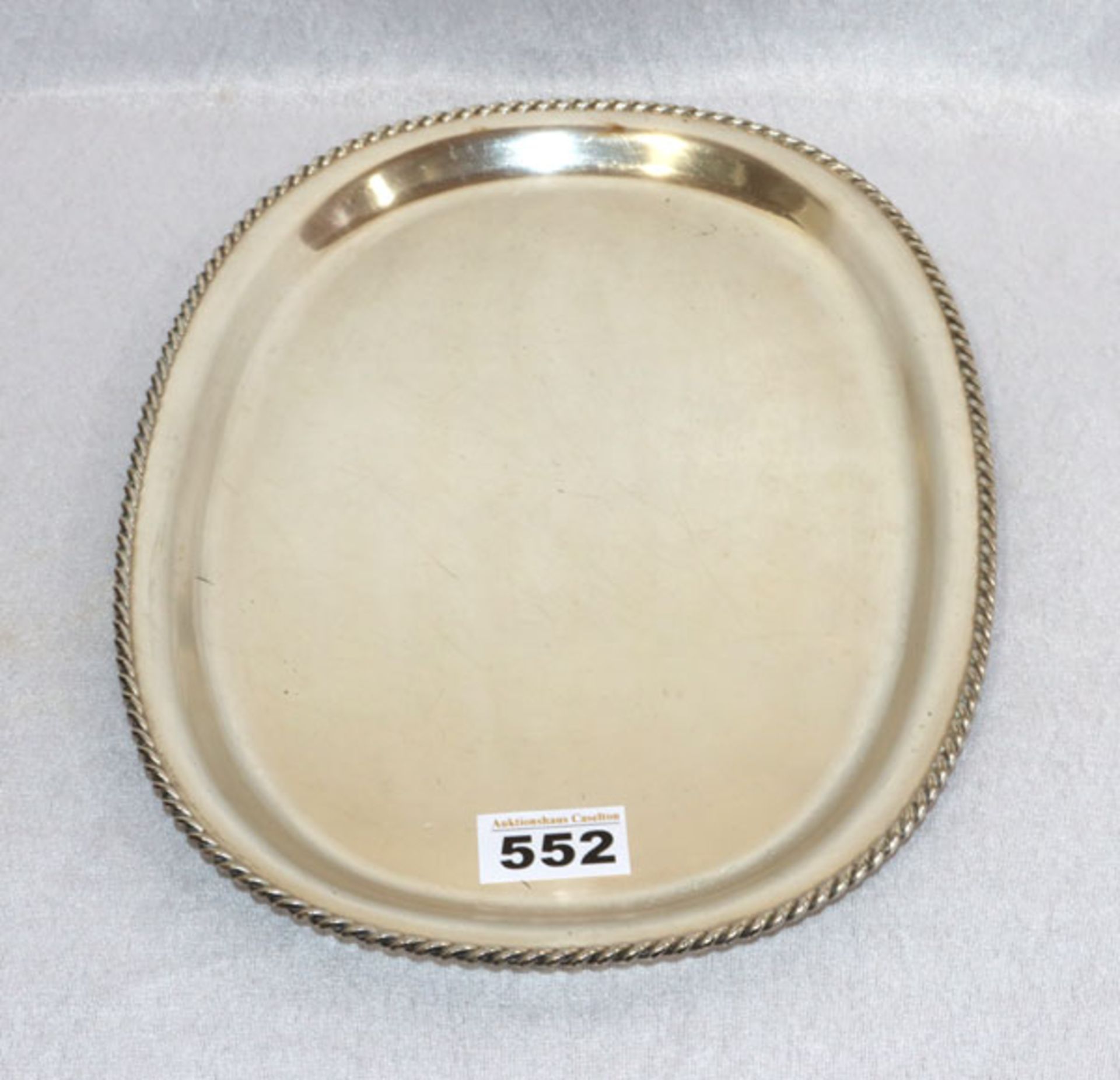 Silber Tablett, oval mit Reliefrand, 800 Silber, 481 gr., 33 cm x 24 cm, Gebrauchsspuren