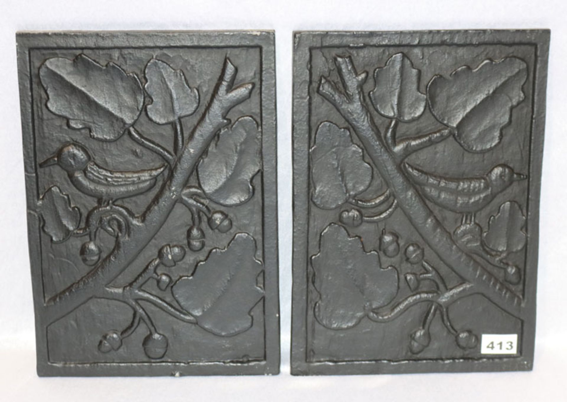 2 Metallguß Reliefplatten 'Vogeldekor im Eichenbaum', 37 cm x 26 cm