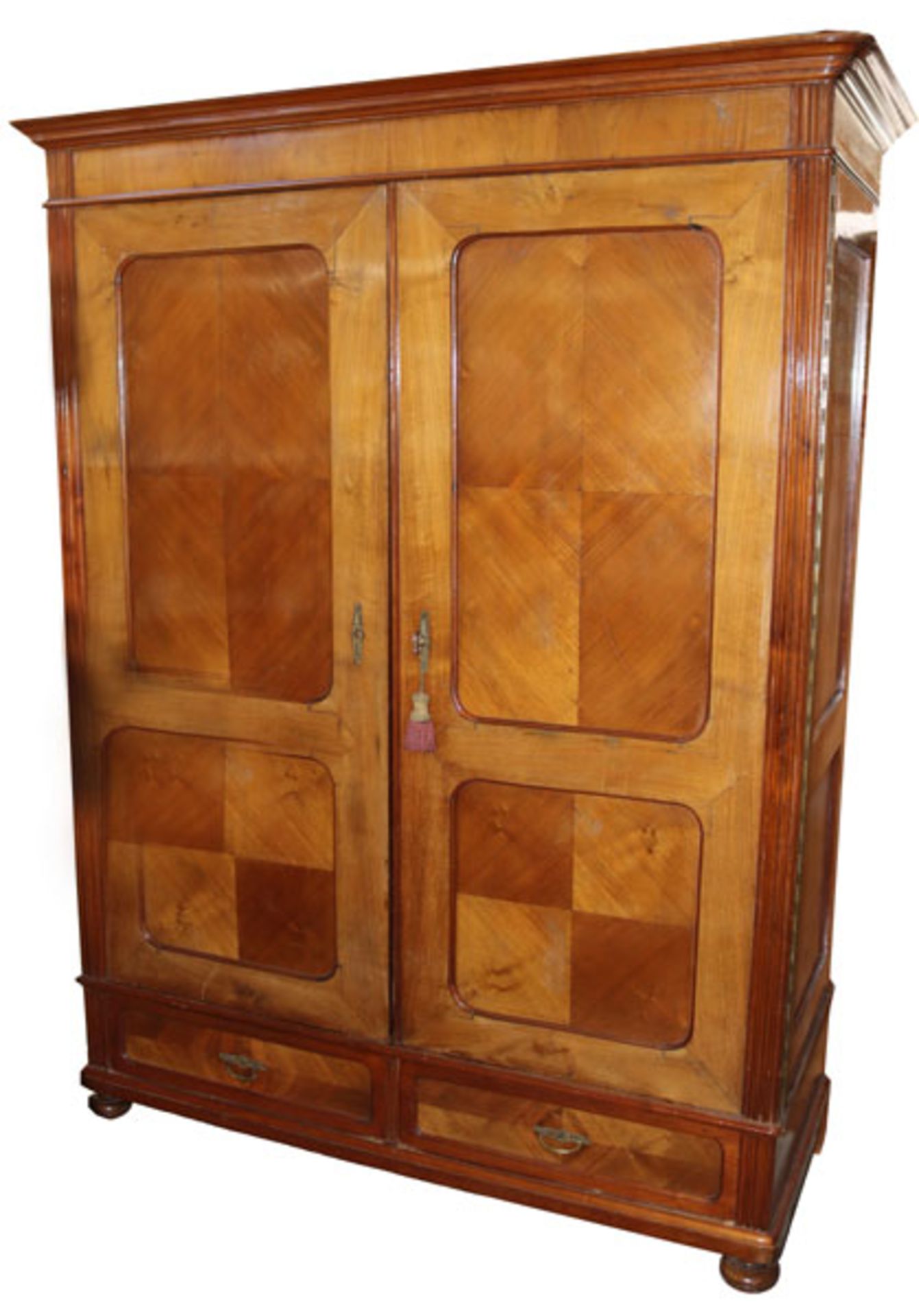 Kleiderschrank, Korpus mit 2 Türen und 2 Schüben, Kassettendekor, H 198 cm, B 155 cm, T 67 cm,