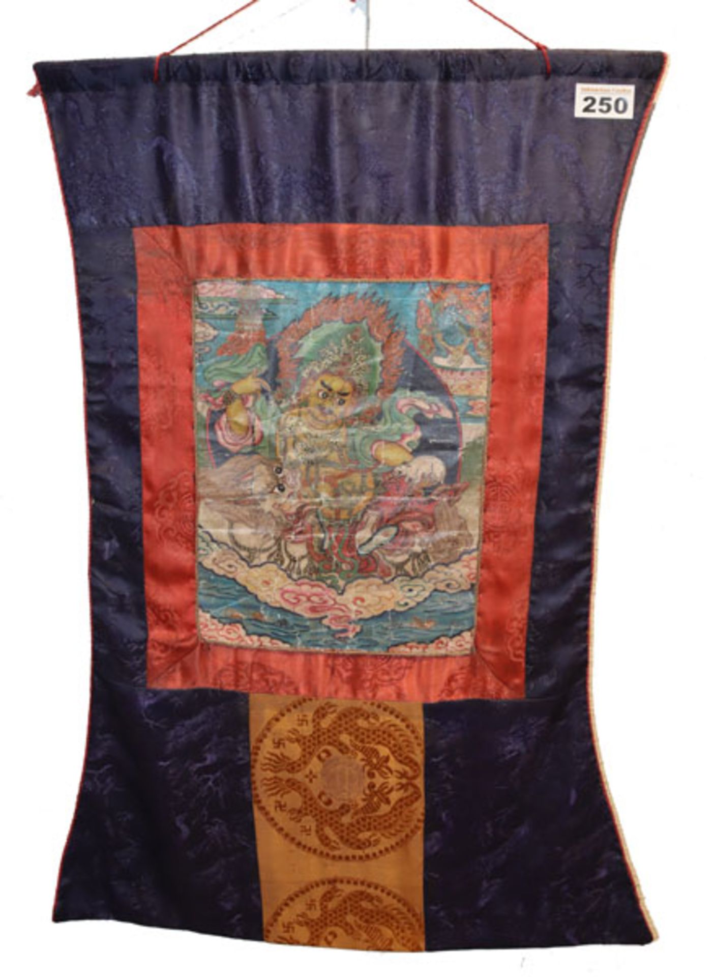 Thangka, 'Gottheit', wohl Tibet, auf Stoff mit Seideneinfassungen, 19./20. Jahrhundert,