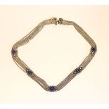 Silber Collierkette, 6-reihig mit 5 Lapislazuli-Cabochons, 58 gr., L 43 cm