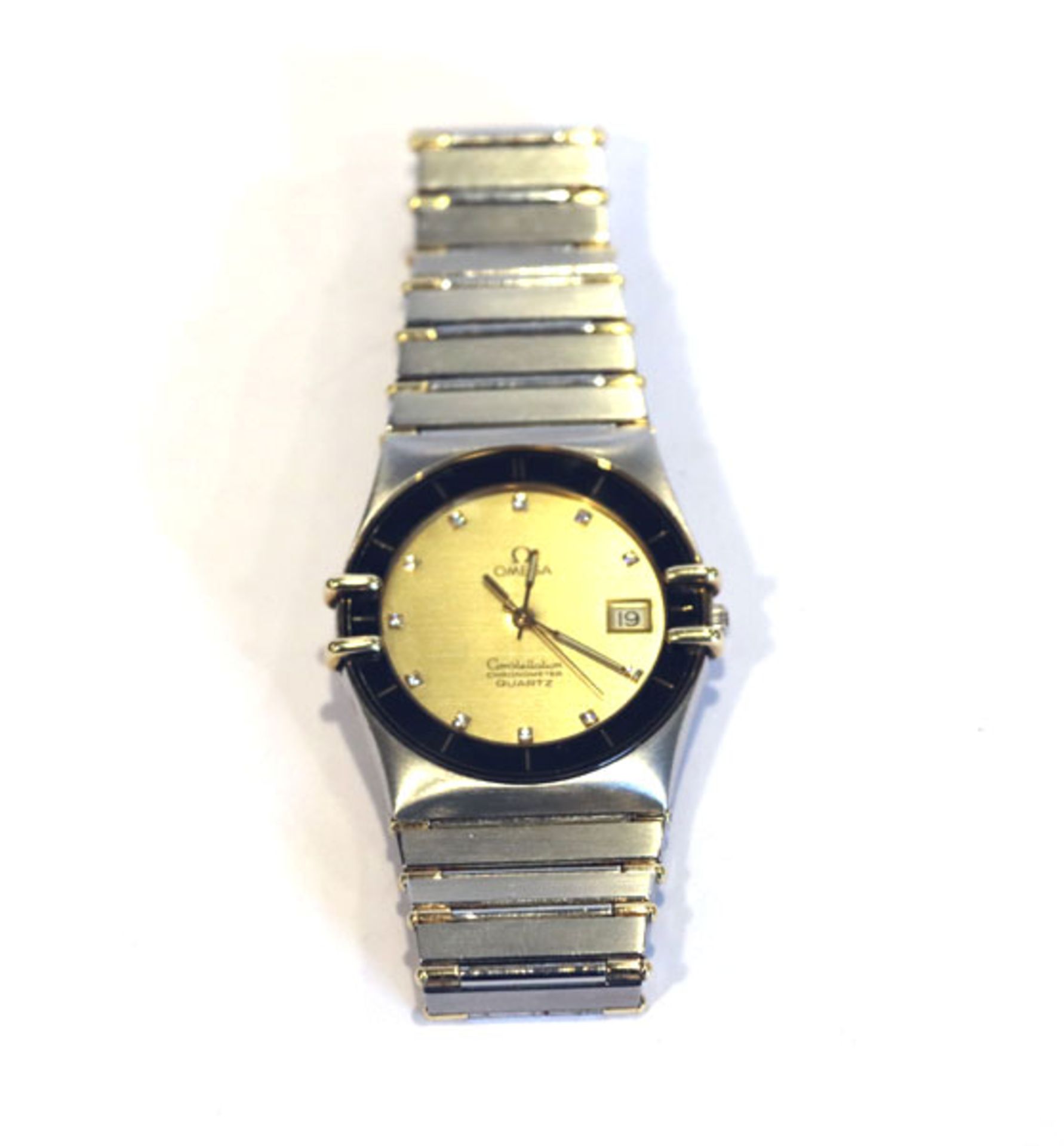 Omega Constellation Armbanduhr, Stahl/Gold Chronometer Quartz, Datumsanzeige, Zifferblatt mit 11