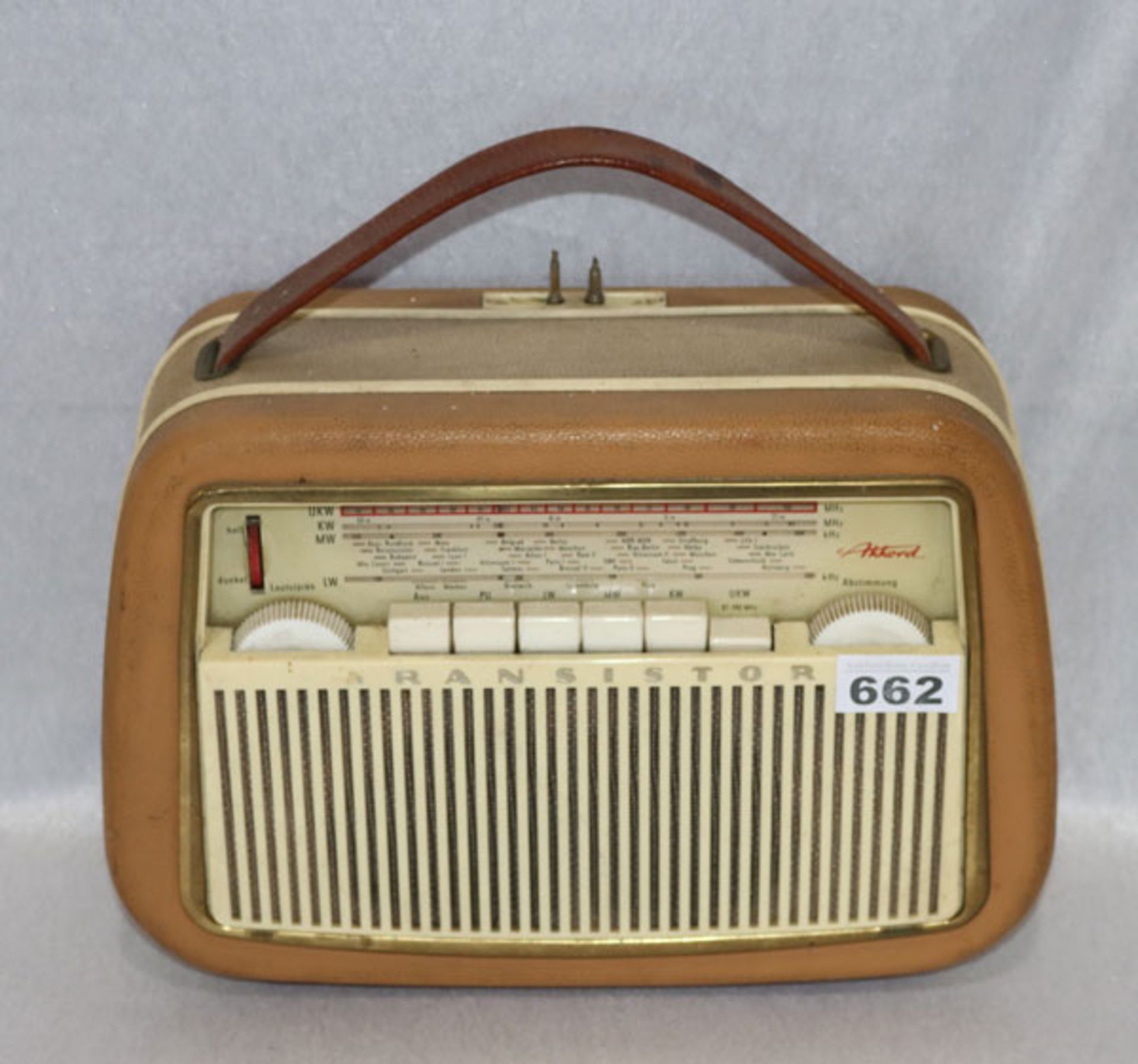 Kofferradio Akkord Transistor, Funktion nicht geprüft, H 22 cm, B 31 cm, T 12 cm, Alters- und