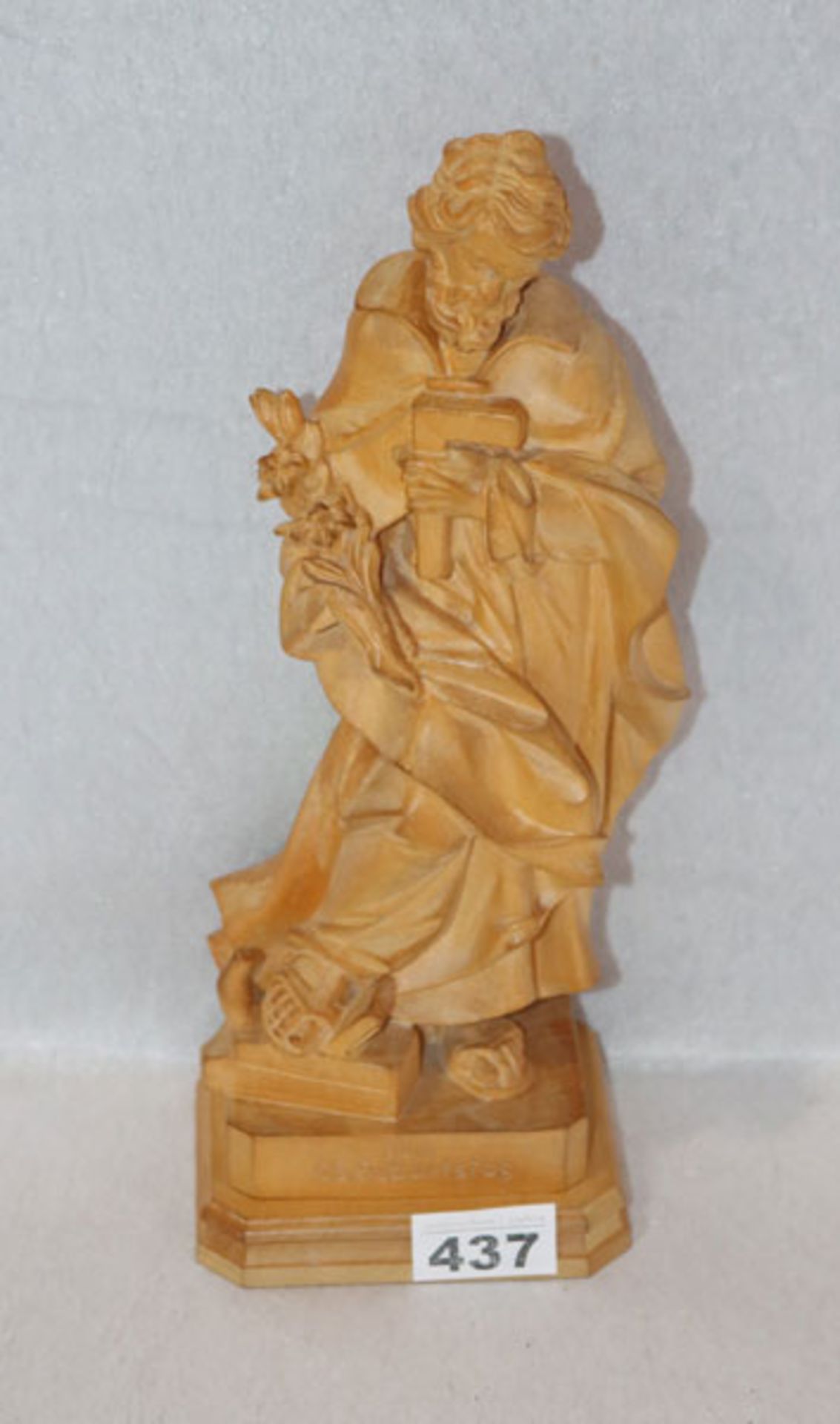 Holz Figurenskulptur 'Heiliger Josef', am Sockel im Innschrift Zum 55. Geburtstag von den