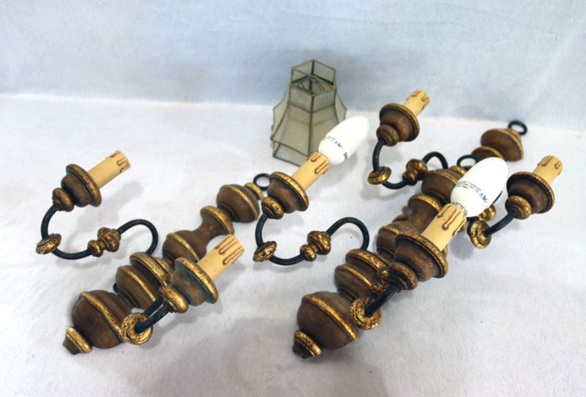 3 x 2-armige Wandlampen, braun/gold mit Schirmchen, 35 cm, B 26 cm, T 13 cm, Gebrauchsspuren