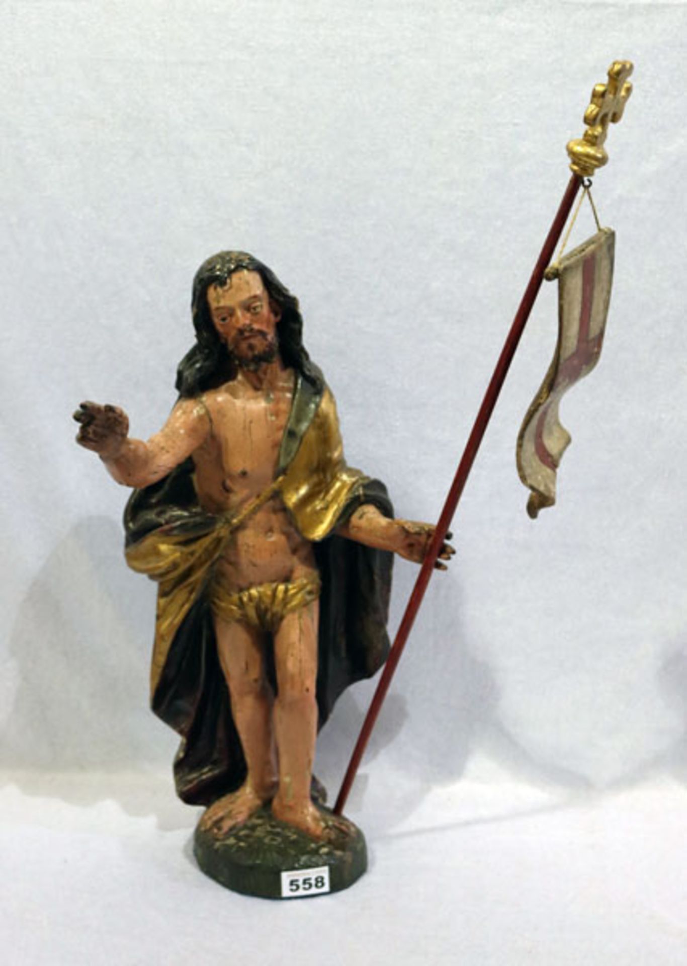 Holz Figurenskulptur 'Jesus mit Siegesfahne', um 1800, farbig gefaßt, Figur und Fassung