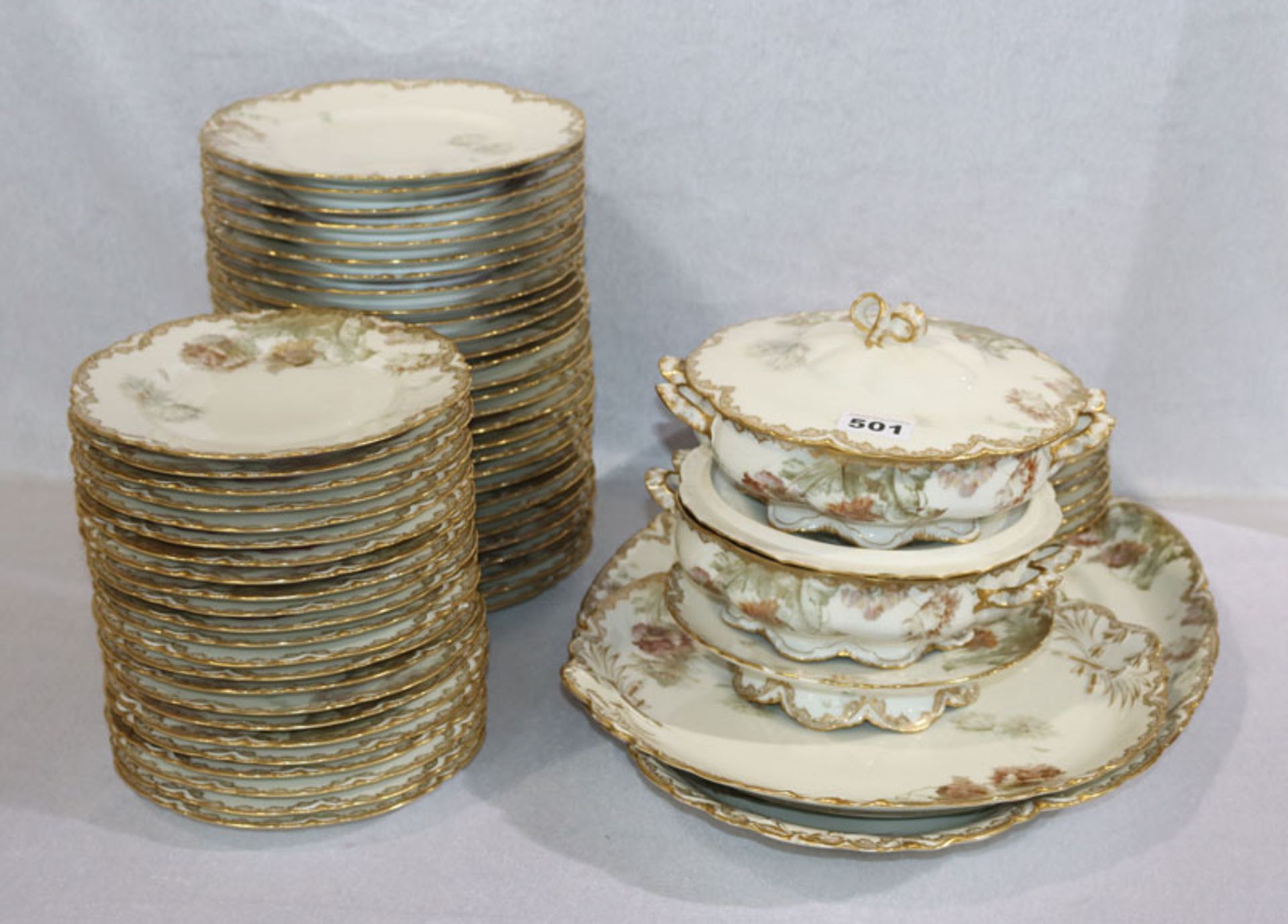 Jugendstil Porzellan Speise-Serviceteile, Haviland, Limoges, Frankreich, um 1900, geschwungene Form,