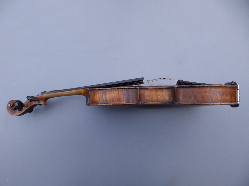 An antique violin with 13" two piece back and bow in wooden case. - Image 9 of 10