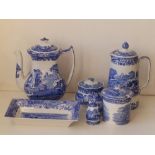 Five pieces of Copeland Spode blue & white Italian pattern table ware and two others. (7)