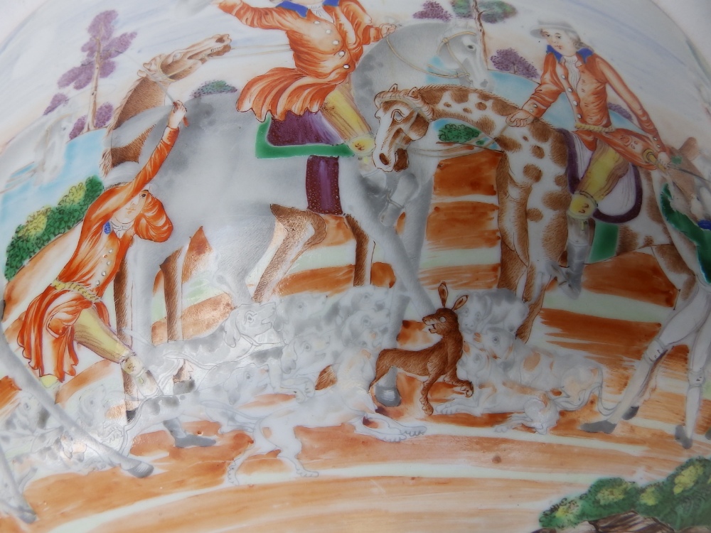 An 18thC Chinese porcelain punch bowl, finely painted with a continuous fox-hunting scene, 14.5" - Image 19 of 20
