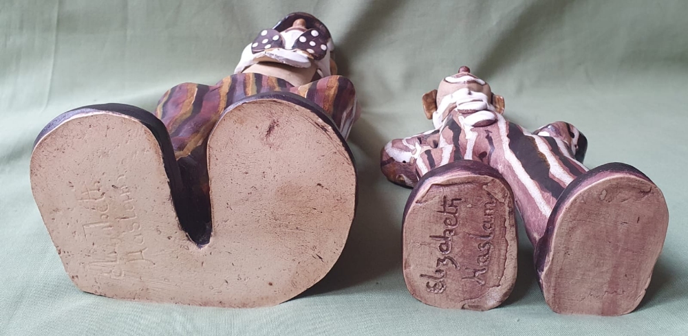 Two studio pottery clown figures by Elizabeth Haslam, the taller 11.5". - Image 2 of 2