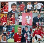 MANCHESTER UNITED PHOTOGRAPHS X 15