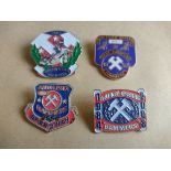 SPEEDWAY - ARENA ESSEX GILT BADGES X 4